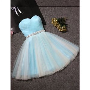 Strapless formal dress